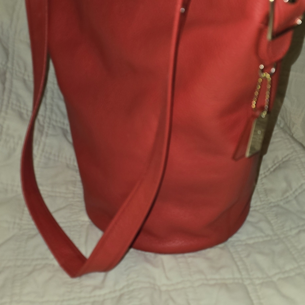 Coach Bold Red Leather Hobo Bag - Picture 2 of 13